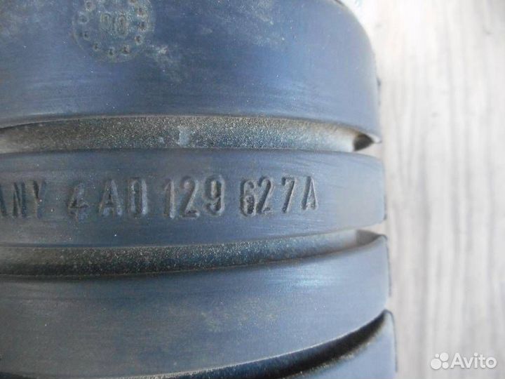 Патрубок воздушного фильтра Audi 100 C4 1991-19