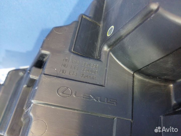 Фара правая Lexus RX