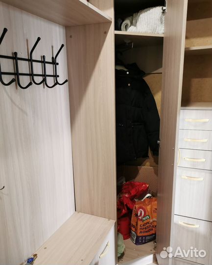 Прихожая угловая бу