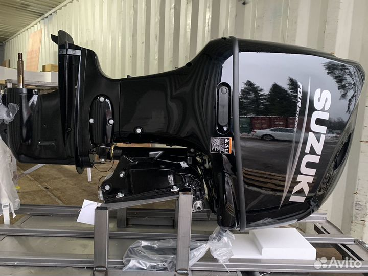 Лодочный мотор Suzuki DF140 BTL