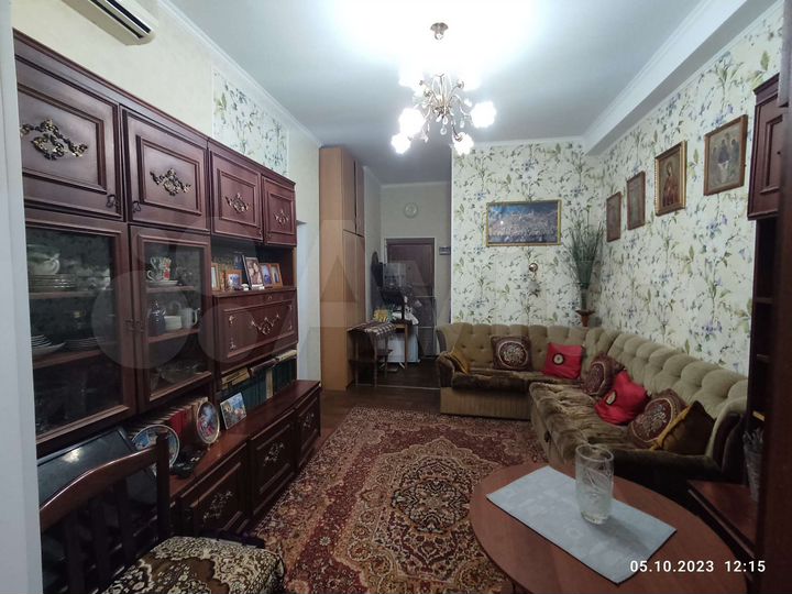 2-к. квартира, 47 м², 1/5 эт.