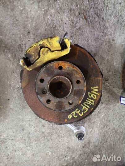 Ступица Bmw 3-series E90 (Переднее Правое)