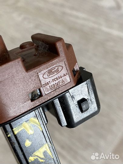 Датчик педали сцепления Ford