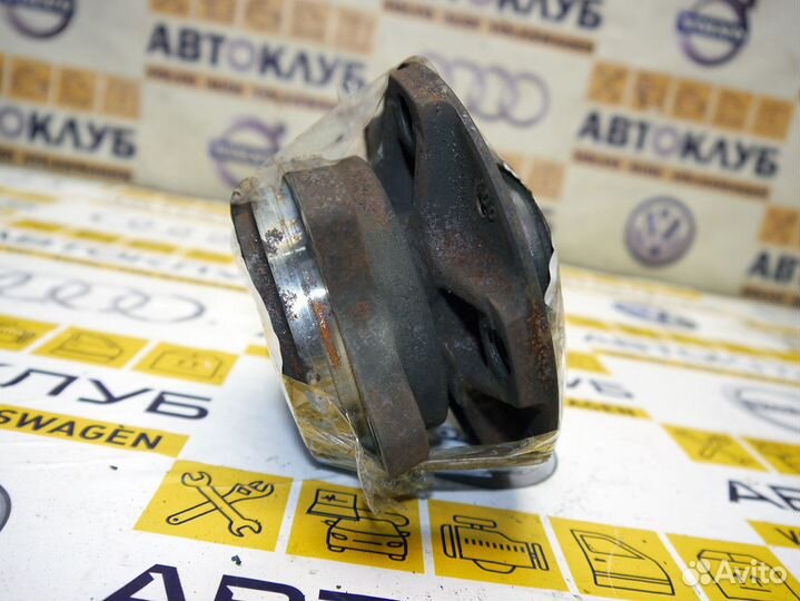 Ступица передняя Ауди A6 C6 А6 С6