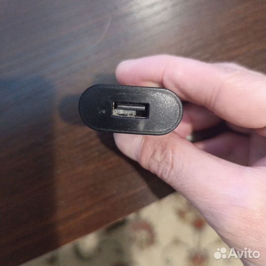 Зарядки,USB - кабеля, гарнитура