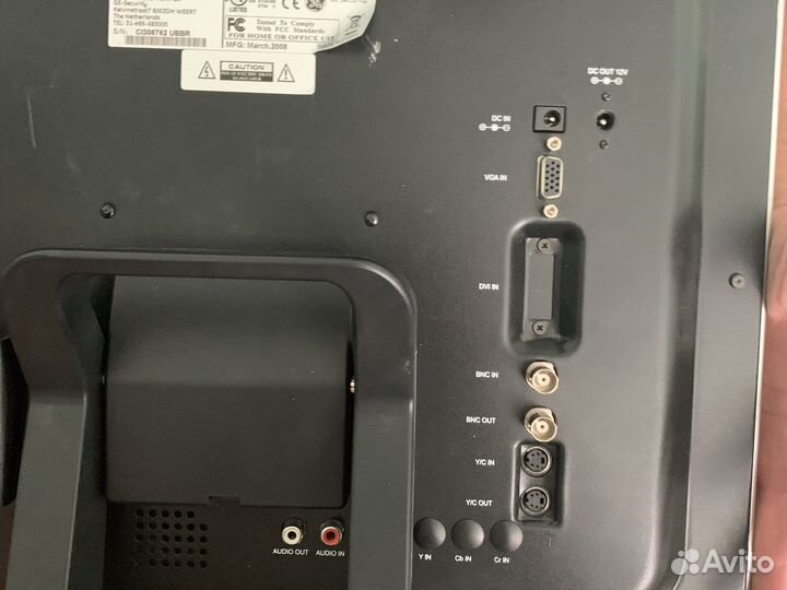 TFT-монитор для систем видеонаблюдения