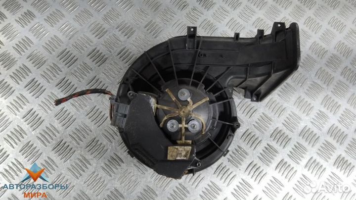 Моторчик печки Opel Vectra C 2004 985852T