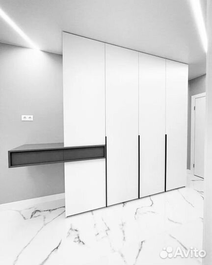 Шкаф навесной