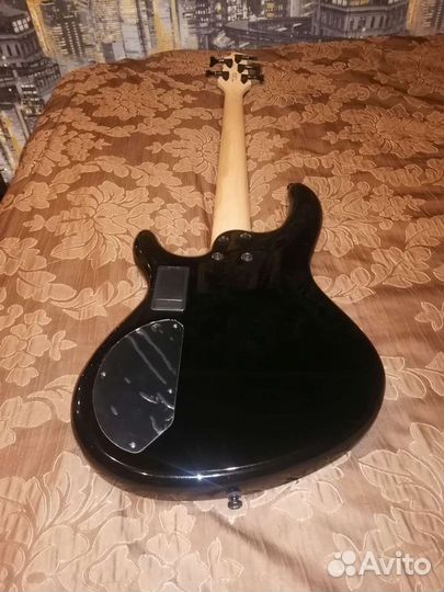 Cort Бас гитара 5 струн