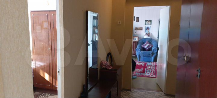 2-к. квартира, 53 м², 3/9 эт.