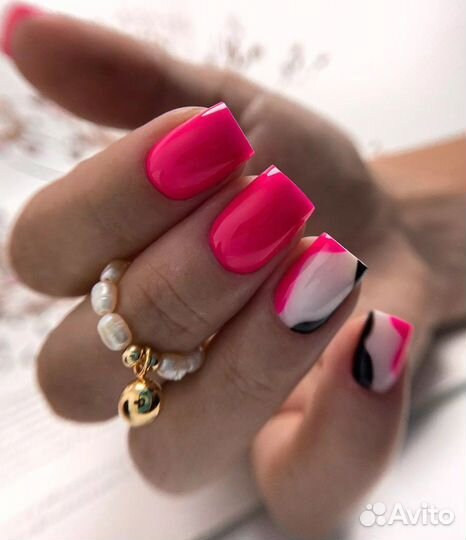 Маникюр, педикюр