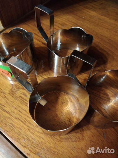 Подстаканники, щипцы, открывашки, блюдца