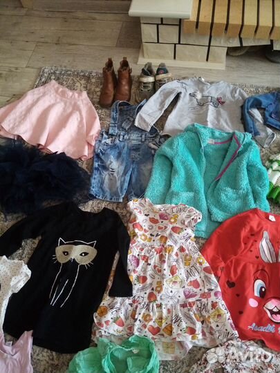 Продам детские вещи