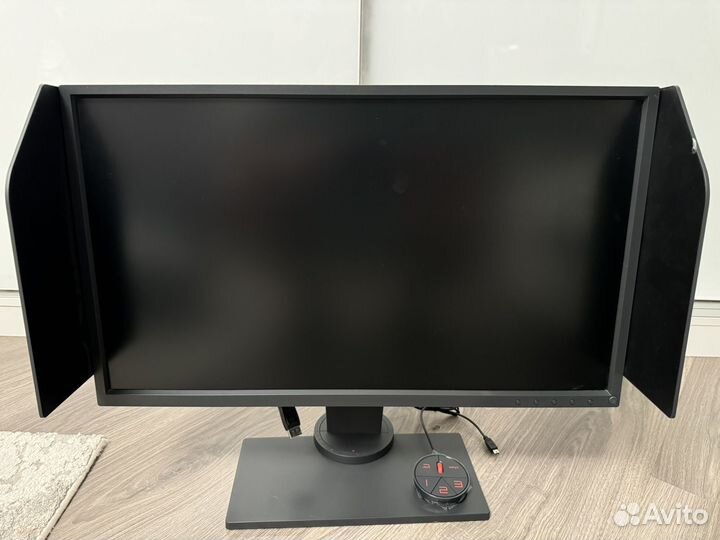 Монитор BenQ Zowie XL2536