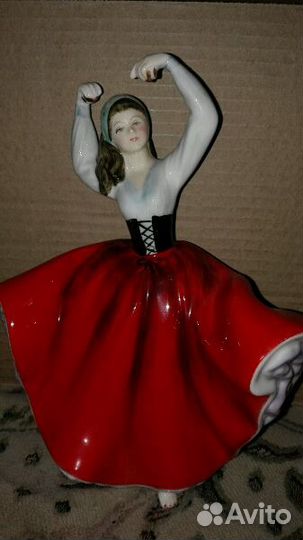 Фарфоровые статуэтки Royal Doulton