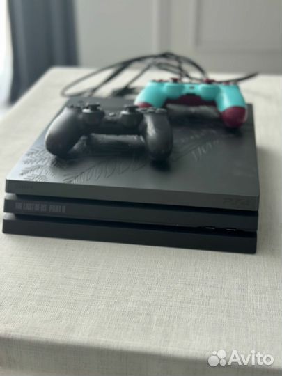 Sony playstation 4 PS4 pro