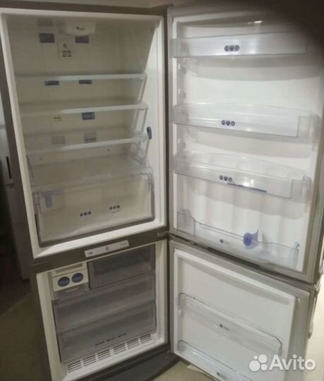 Холодильник Whirlpool ARC 8140