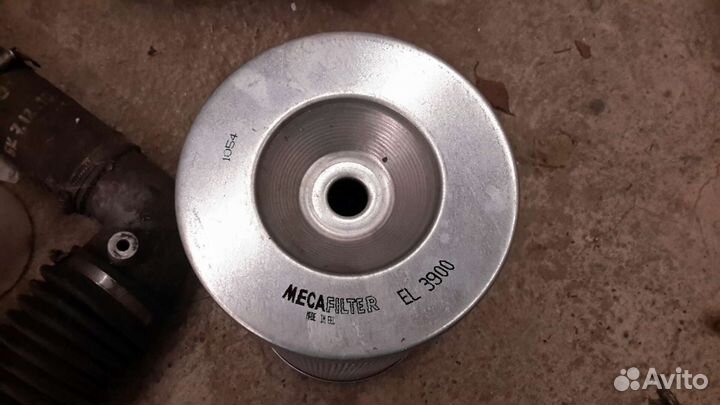 Воздушный фильтр на DAF