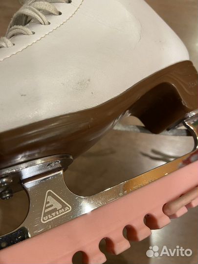 Коньки проффесионалтеые “Jackson” Atrist