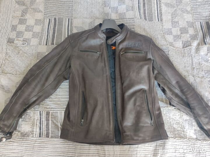 Очень крутая мотокуртка MCP arizona