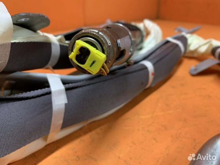 Шторка безопасности левая Infiniti Qx56 Z62 5.6