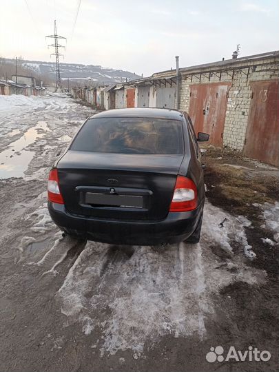 LADA Kalina 1.6 МТ, 2006, 180 000 км