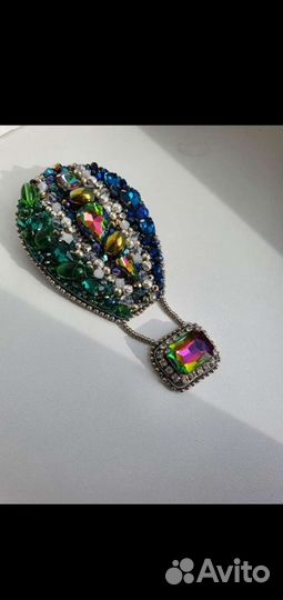 Брошь ручной работы