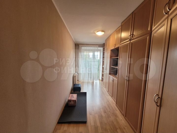 3-к. квартира, 80 м², 6/9 эт.