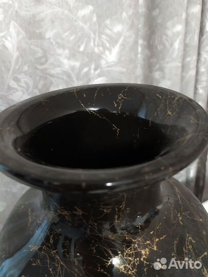 Ваза декоративная