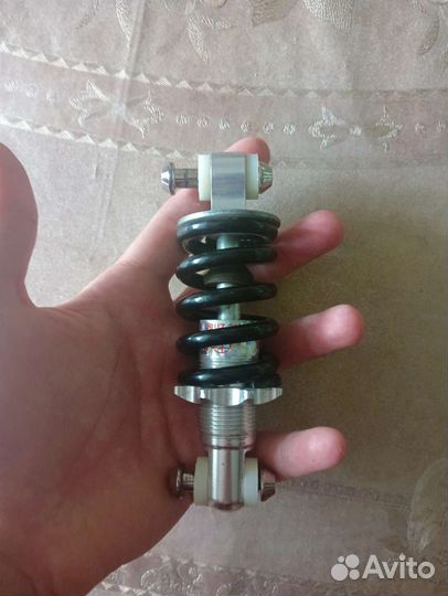 Амортизатор на велосипед цена договорная)