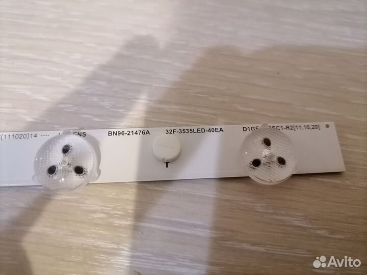 D1GE-320SC1-R2 32F-3535LED-40EA BN96-21476A