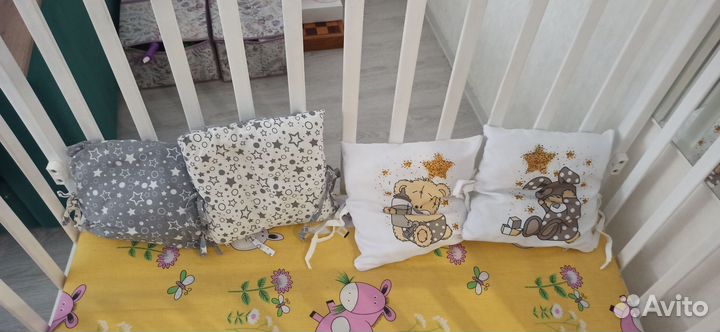 Детская кроватка