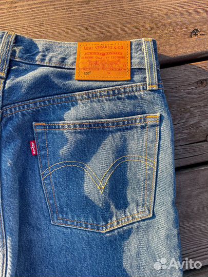 Женские джинсы levis 501 W27