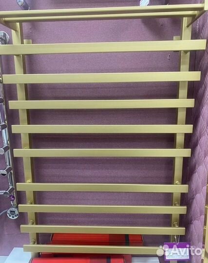 Смеситель для раковины / Матовое золото / Германия