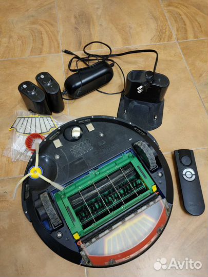 Irobot 561 в разбор, почти всё по 499