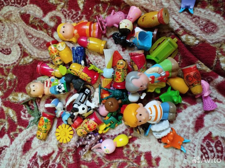 Коллекции маленьких игрушек