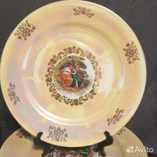 Сервиз Мадонна ГДР (77 предметов )