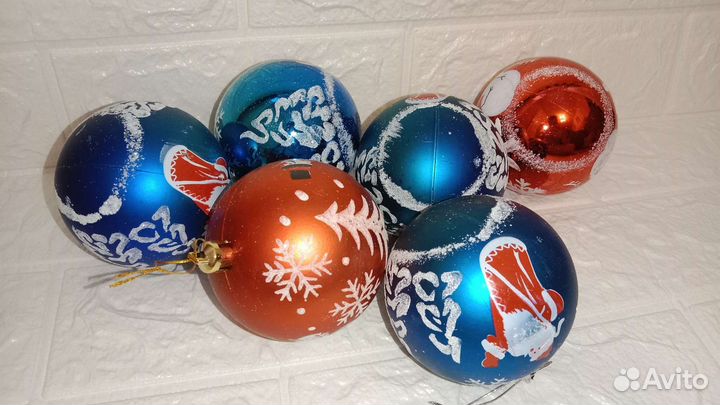 Елочные игрушки