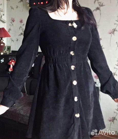 Платье женское