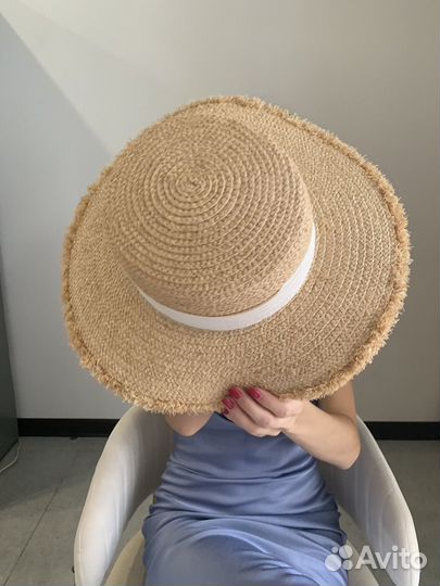 Шляпа летняя плетеная