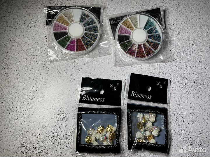 Фурнитура для рукоделия или маникюра