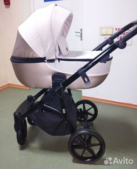Коляска Adamex Bibione