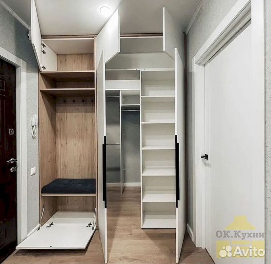 Шкаф 4 х створчатый