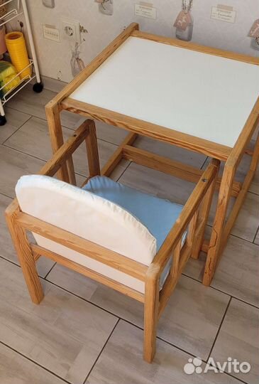 Детский столик и стульчик