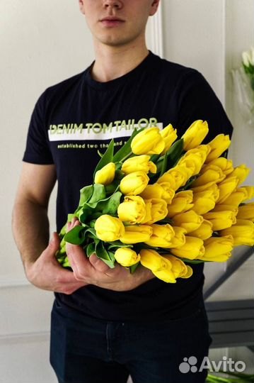 Тюльпаны к 8 марта