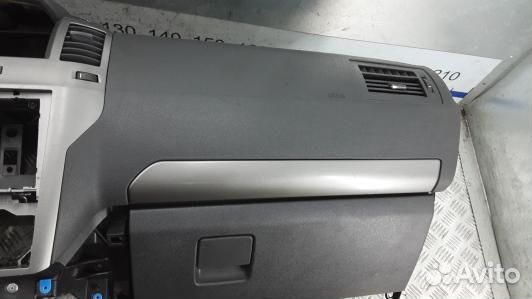 Панель приборов (торпедо) opel zafira B (LBE16IS01