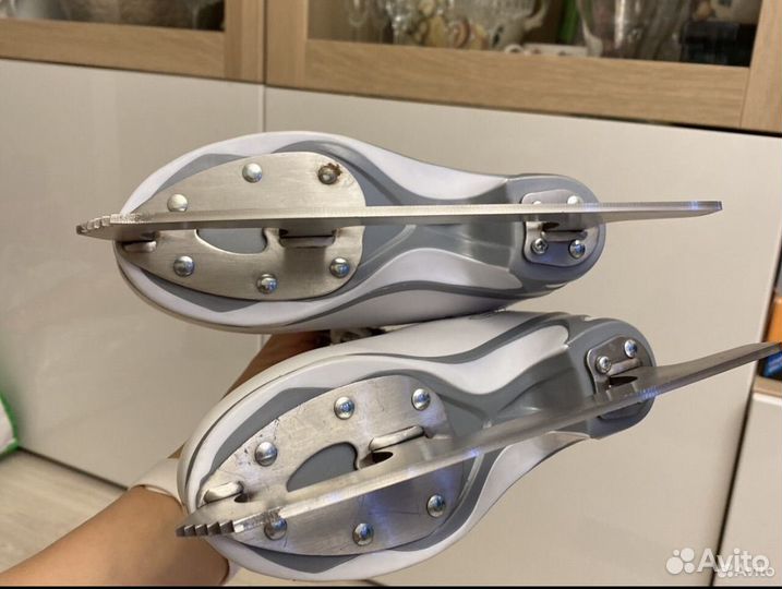 Фигурные коньки jackson 28