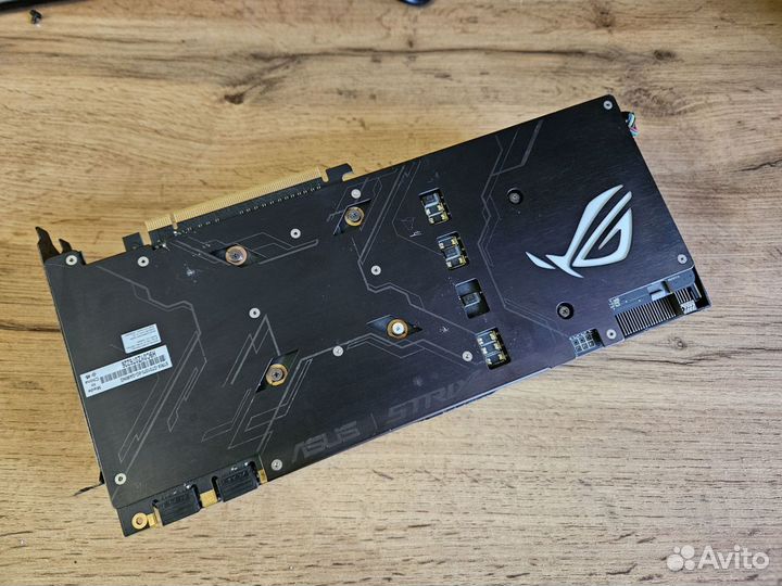 Видеокарта GTX 1070 8гб Asus ROG