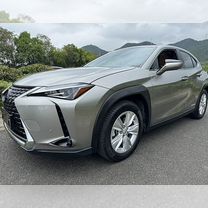 Lexus UX 2.0 CVT, 2020, 26 000 км, с пробегом, цена 2 570 000 руб.