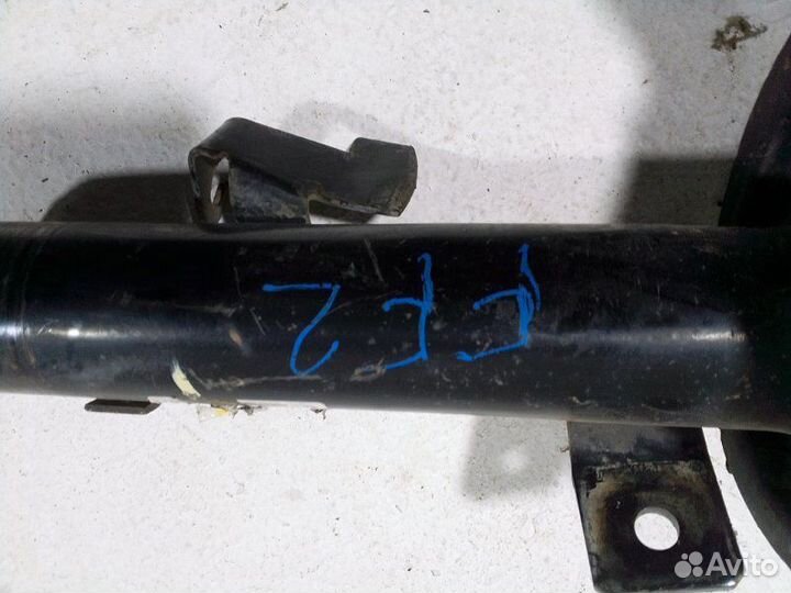 Амортизатор/стойка передняя левая Ford Focus/Focus RS/Focus ST